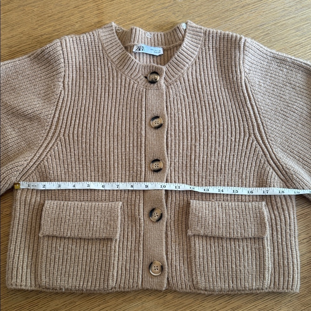 Zara Neutral Ribbed Button-Front Cardigan in Light Beige - Picture 4 of 6